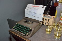 画像ギャラリー No.003のサムネイル画像 / 「バイオハザード」15周年記念企画がシューティングバー エアーで5月20日にスタート。「かゆ……うま……」な料理が食べられる!?