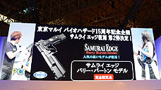 画像ギャラリー No.010のサムネイル画像 / ［TGS 2011］「バイオハザード15周年記念ステージ」にジル・バレンタイン姿の紗綾さんが登場。さらに鈴木史朗さんが「ザ・マーセナリーズ」のスコアアタックに挑戦