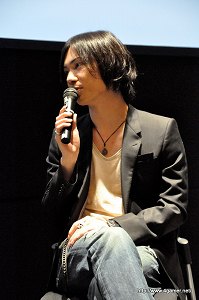 画像ギャラリー No.021のサムネイル画像 / 声優の鈴木達央さんと立花慎之介さんによるトークセッションも行われた,「Black Robinia製作発表会」レポートを掲載