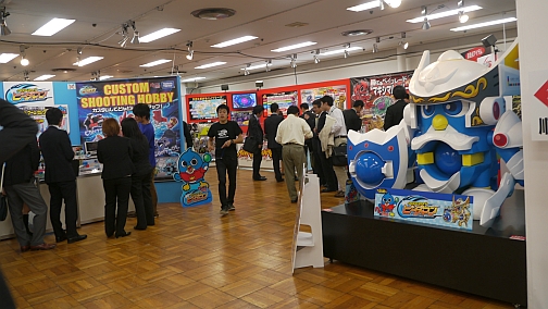 画像ギャラリー No.015のサムネイル画像 / キッズ系ホビー満載の「2011 タカラトミーグループ新春商談会」レポート。4Gamer的に気になったアイテムをズラっと紹介