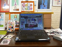 画像ギャラリー No.012のサムネイル画像 / 新作オンラインカードゲーム「Code Colle」など，気になるアイテムがずらり。「2012 タカラトミーグループ新春商談会」レポート