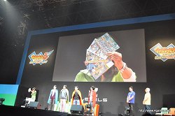 画像ギャラリー No.014のサムネイル画像 / T-Pistonz+KMCのライブやキャスト陣のトークショウで盛り上がり,最新作の情報も公開された「イナズマイレブン ファン感謝祭2」には,4500人ものファンが集結
