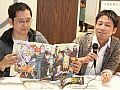 「レイトン教授VS逆転裁判 設定画集」発売記念サイン会が開催。巧 舟氏と塗 和也氏が100名のファンと触れ合った会場の模様をレポート