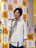 画像ギャラリー No.003のサムネイル画像 / 巧 舟氏の「待った!」ボイス最新版を来場者にプレゼント。「レイトン教授VS逆転裁判」サウンドトラックCD「魔法音楽大全」発売記念イベントレポート