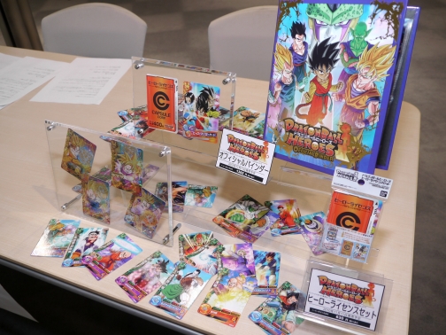 画像ギャラリー No.017のサムネイル画像 / 新型筐体で大幅進化。新作アーケードTCG「ドラゴンボールヒーローズ」の体験会で,天津飯や18号達をぶっ飛ばしてきた
