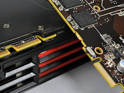画像ギャラリー No.017のサムネイル画像 / 「Radeon HD 6970＆6950」レビュー。名機HD 5870の後継となる「Cayman」は，どこまで進化したのか