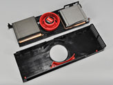 画像ギャラリー No.016のサムネイル画像 / デュアルGPU搭載カード「Radeon HD 6990」レビュー。公称最大消費電力375Wは伊達じゃない