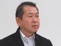 シェンムーの生みの親，YS NET代表取締役 鈴木 裕氏のインタビューを掲載。「シェンムー街」開発の経緯や今後にかける意気込みを聞いてきた