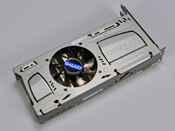画像ギャラリー No.004のサムネイル画像 / コア950MHz動作。GALAXYの「白いGeForce GTX 560 Ti」が上位モデルにどこまで迫るか試してみる