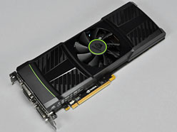 画像ギャラリー No.002のサムネイル画像 / 「GeForce GTX 590」レビュー。1枚にフルスペックFermiを2基搭載して,世界最速シングルカードは誕生したか