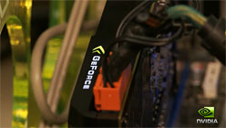 画像ギャラリー No.008のサムネイル画像 / 「GeForce GTX 590」レビュー。1枚にフルスペックFermiを2基搭載して,世界最速シングルカードは誕生したか