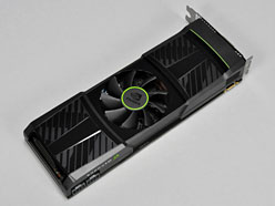 画像ギャラリー No.012のサムネイル画像 / 「GeForce GTX 590」レビュー。1枚にフルスペックFermiを2基搭載して,世界最速シングルカードは誕生したか