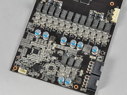画像ギャラリー No.011のサムネイル画像 / ［COMPUTEX］MSI，「N580GTX Lightning Xtreme Edition」を出展。ホコリ除去機能と温度管理機能，GPU・メモリ・PLL昇圧機能がウリ