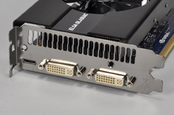 画像ギャラリー No.024のサムネイル画像 / リファレンスよりカード長が60mm短い「ELSA GLADIAC GTX 560 Ti mini」レビュー。サイズ以外に違いはあるのか