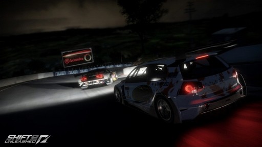 画像ギャラリー No.004のサムネイル画像 / 「Need for Speed: Shift 2 Unleashed」,ゲームプレイの様子が分かる最新ムービーを公開。アメリカでの発売日は3月29日に決定