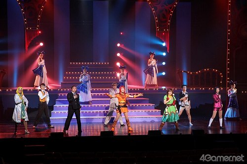 画像ギャラリー No.011のサムネイル画像 / 巴里花組と紐育星組のメンバーシャッフルも？　ライブイベント「サクラ大戦 巴里花組＆紐育星組ライブ2010 〜可憐な花々 煌めく星々〜」ゲネプロの模様をレポート　※写真追加