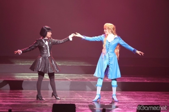 画像ギャラリー No.023のサムネイル画像 / 巴里花組と紐育星組のメンバーシャッフルも? ライブイベント「サクラ大戦 巴里花組&紐育星組ライブ2010 〜可憐な花々 煌めく星々〜」ゲネプロの模様をレポート ※写真追加