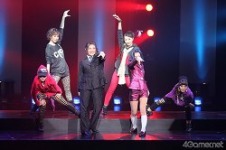 画像ギャラリー No.027のサムネイル画像 / 巴里花組と紐育星組のメンバーシャッフルも? ライブイベント「サクラ大戦 巴里花組&紐育星組ライブ2010 〜可憐な花々 煌めく星々〜」ゲネプロの模様をレポート ※写真追加