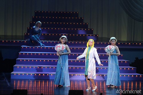画像ギャラリー No.048のサムネイル画像 / 巴里花組と紐育星組のメンバーシャッフルも? ライブイベント「サクラ大戦 巴里花組&紐育星組ライブ2010 〜可憐な花々 煌めく星々〜」ゲネプロの模様をレポート ※写真追加