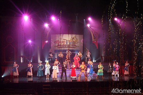 画像ギャラリー No.069のサムネイル画像 / 巴里花組と紐育星組のメンバーシャッフルも? ライブイベント「サクラ大戦 巴里花組&紐育星組ライブ2010 〜可憐な花々 煌めく星々〜」ゲネプロの模様をレポート ※写真追加