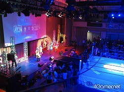 画像ギャラリー No.052のサムネイル画像 / 長島☆自演乙☆雄一郎選手がプロレスデビュー戦で勝利！　ブラック★ロックシューターが戦ったり，ミルキィホームズが歌ったり泣いたり……と事件続発の「ブシロードレスリング」レポート