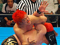 長島☆自演乙☆雄一郎選手がプロレスデビュー戦で勝利！　ブラック★ロックシューターが戦ったり，ミルキィホームズが歌ったり泣いたり……と事件続発の「ブシロードレスリング」レポート