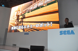 画像ギャラリー No.019のサムネイル画像 / ［TGS 2011］「バイナリードメイン」にも「龍が如く」のような熱いドラマを。名越氏のプレゼンや佐藤Dのデモプレイが行われたセガブースのステージイベントをレポート