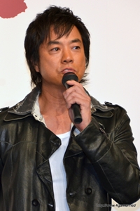 画像ギャラリー No.009のサムネイル画像 / 武井 咲さんや斎藤 工さんら15名もの豪華ゲストが一堂に会し，「バイナリー ドメイン」と「クロヒョウ2」のトークを行った「龍が如くスタジオ」記者発表会をレポート