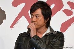 画像ギャラリー No.021のサムネイル画像 / 武井 咲さんや斎藤 工さんら15名もの豪華ゲストが一堂に会し，「バイナリー ドメイン」と「クロヒョウ2」のトークを行った「龍が如くスタジオ」記者発表会をレポート