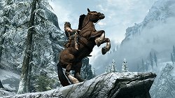 画像ギャラリー No.006のサムネイル画像 / [E3 2011］「The Elder Scrolls V：Skyrim」のライブデモがE3で公開。マンモスがのし歩くWhiterunの荒野でドラゴンと死闘