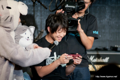 画像ギャラリー No.008のサムネイル画像 / “ファルコムjdkバンド2011 サマーライブ in ニコファーレ”レポート:jdkバンドおよび柿原徹也さん&水橋かおりさんへのインタビューも掲載