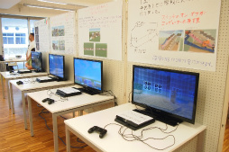 画像ギャラリー No.006のサムネイル画像 / 小学生20人が「Minecraft」で夏休みの自由研究制作に挑戦。マイクラの教育・学習への活用を考える「MCEdu2016」レポート