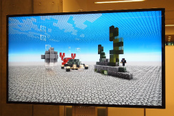 画像ギャラリー No.011のサムネイル画像 / 小学生20人が「Minecraft」で夏休みの自由研究制作に挑戦。マイクラの教育・学習への活用を考える「MCEdu2016」レポート