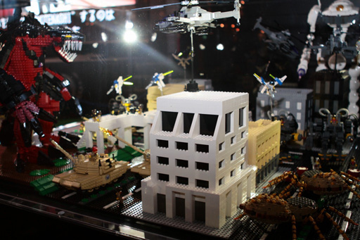 画像ギャラリー No.002のサムネイル画像 / ［TGS 2012］7年ぶりのシリーズ最新作「地球防衛軍4」メディアブリーフィングをレポート。テーマは「ゲーム史上最高の絶望を君に。」