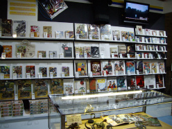 画像ギャラリー No.002のサムネイル画像 / カプコン，TGS 2011で出展した音楽・書籍コーナーをフォトレポート