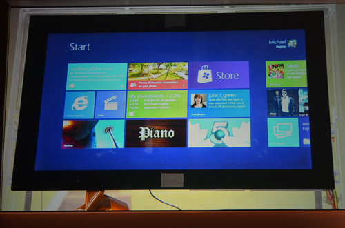 画像ギャラリー No.008のサムネイル画像 / ［COMPUTEX］Microsoft，x86とARMの両方で動作する「Windows 8」を披露。タブレット向けの新UIや一部ハードウェア要件も明らかに