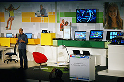 画像ギャラリー No.008のサムネイル画像 / ［COMPUTEX］Microsoft，Windowsの幅広いエコシステムをアピール。Xbox 360やWindows Phoneとの連係も