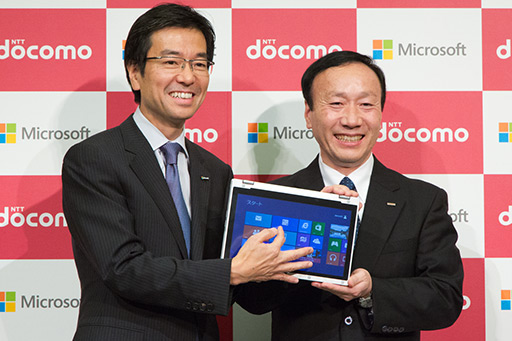 画像ギャラリー No.015のサムネイル画像 / 日本マイクロソフトとNTTドコモ，法人向けタブレットで協業。「Windows 8」と「Xi」で市場を開拓