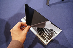 画像ギャラリー No.007のサムネイル画像 / Windows 8.1では8インチタブレットの時代が来る？ 最新タブレットが多数披露された日本マイクロソフトイベントレポート