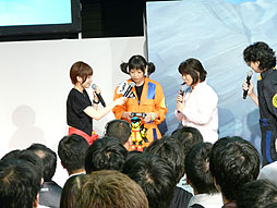画像ギャラリー No.008のサムネイル画像 / 秋葉原に種子島の風が吹いた!? 「ロボティクス・ノーツRADIO 〜リアルロボ部 少年少女たちの夢〜 公開録音」の模様をレポート