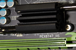 画像ギャラリー No.022のサムネイル画像 / GIGA-BYTE，「G1.Sniper 3」などIvy Bridge世代のIntel 7マザーボードを公開。4月上旬以降発売へ