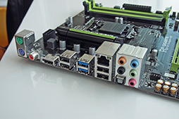画像ギャラリー No.006のサムネイル画像 / ［COMPUTEX］「Intel 8シリーズチップセットが抱える問題」についてGIGABYTEに聞いてみた