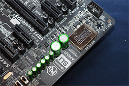 画像ギャラリー No.013のサムネイル画像 / GIGABYTEがIntel 9シリーズ搭載のゲーマー向けマザーボード10製品を発表。サーバーレベルの高信頼性シリーズ「Black Edition」が登場
