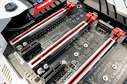 画像ギャラリー No.012のサムネイル画像 / ［COMPUTEX］GIGABYTE，Skylake＆Thunderbolt 3対応のゲーマー向けマザーボードを公開