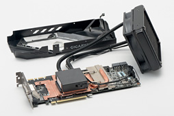 画像ギャラリー No.017のサムネイル画像 / GIGABYTEの簡易液冷クーラー搭載GTX 980 Ti「GV-N98TXTREME W-6GD」レビュー。大がかりな冷却機構搭載の意味を探る