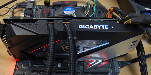 画像ギャラリー No.044のサムネイル画像 / GIGABYTEの簡易液冷クーラー搭載GTX 980 Ti「GV-N98TXTREME W-6GD」レビュー。大がかりな冷却機構搭載の意味を探る
