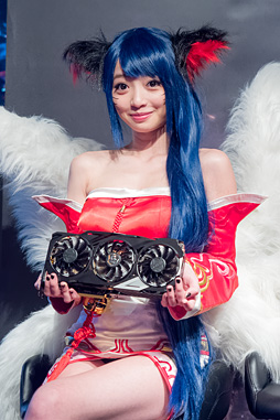 画像ギャラリー No.013のサムネイル画像 / XTREME GAMINGのグラフィックスカードは猫を飼っているゲーマーに最適!? GIGABYTEが新ブランドを秋葉原でアピール