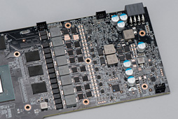 画像ギャラリー No.029のサムネイル画像 / 「GV-N1080G1 GAMING-8GD」レビュー。「WINDFORCE 3X」クーラー搭載のゲーマー向けGTX 1080カード，その実力は？