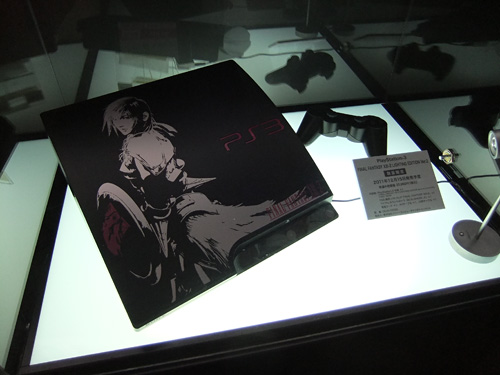 画像ギャラリー No.005のサムネイル画像 / ［TGS 2011］ボリューム満点の「FFXIII-2」プレイアブルデモで，チョコボと一緒に戦えてクエストも体験できる!? シアター映像も必見だ