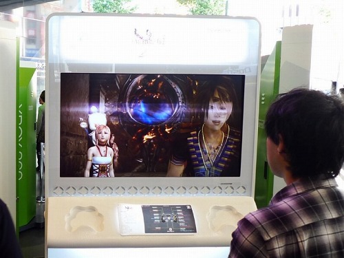 画像ギャラリー No.001のサムネイル画像 / 「Xbox 360 感謝祭 in AKIBA 秋の祭典」会場レポート＆スゴ腕ゲーマー鈴木史朗さんが登場した「Forza Motorsport 4」トークショーレポートを掲載